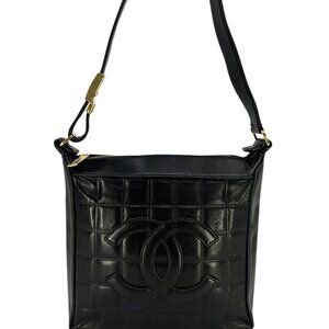 CHANEL Chocolate Bar Square Stitch Lambskin Shoulder Bag